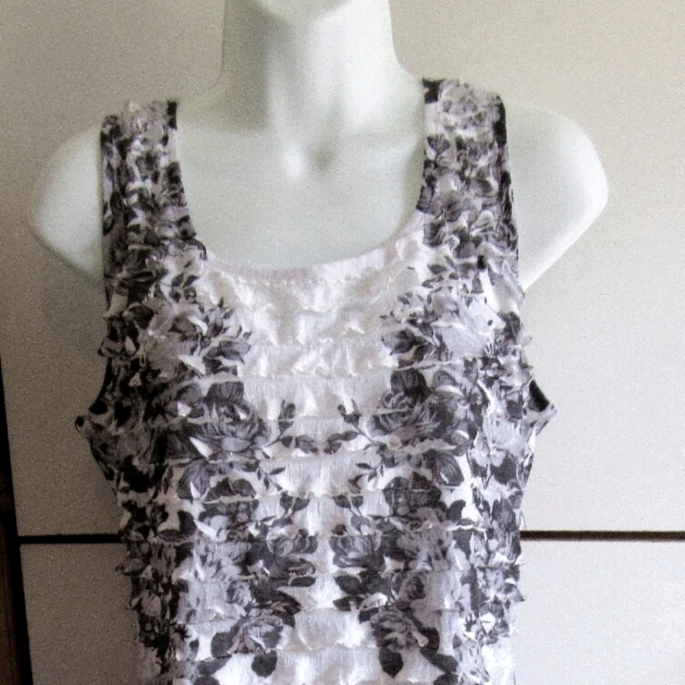 Pre Loved Sz L SaJo Dainty Tank Top